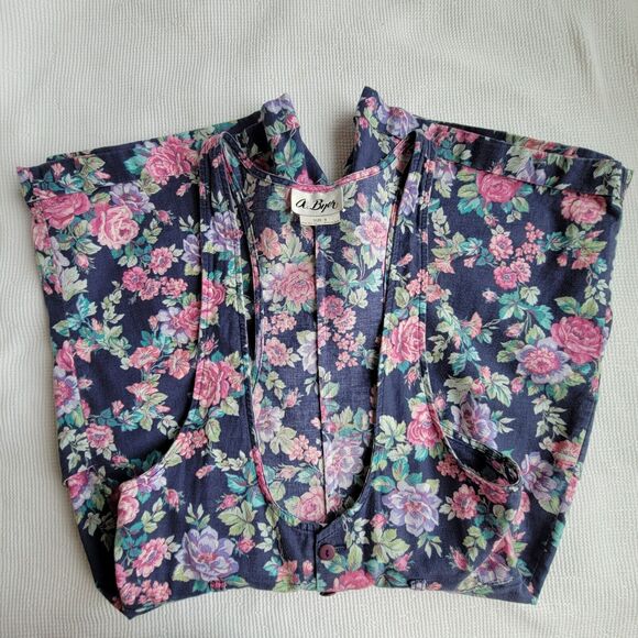 Vintage A. BYER Floral Romper 6" Inseam Size 9 Underbust Low Front 90s Kidcore - Picture 4 of 11